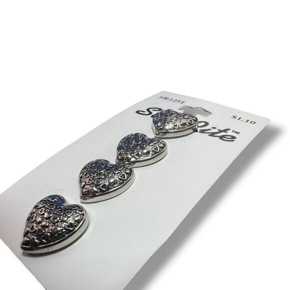 Sew-Rite Heart Buttons Silver Metal 4-Pack SR1251 Vintage  NWT Craft Sewing - Picture 2 of 2